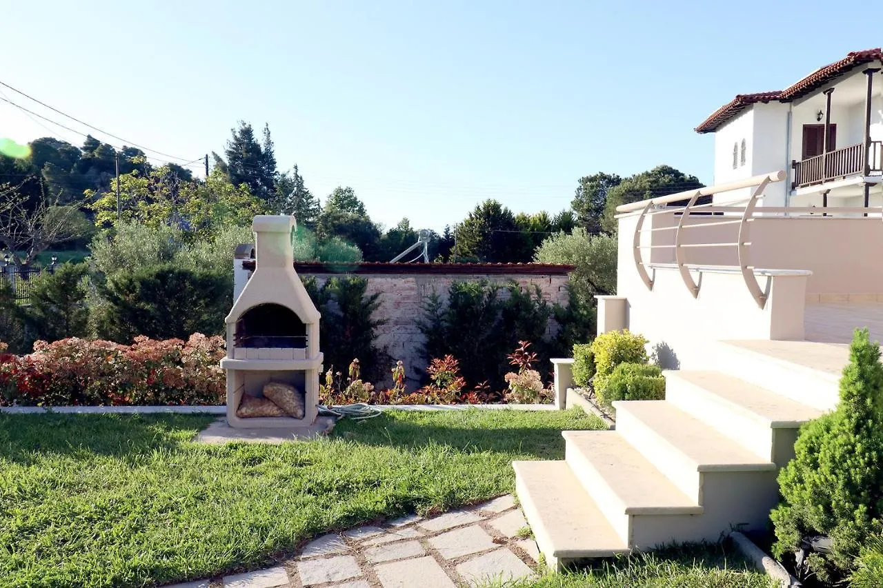 Villa Jullia & Rosa Вурвуру Греция