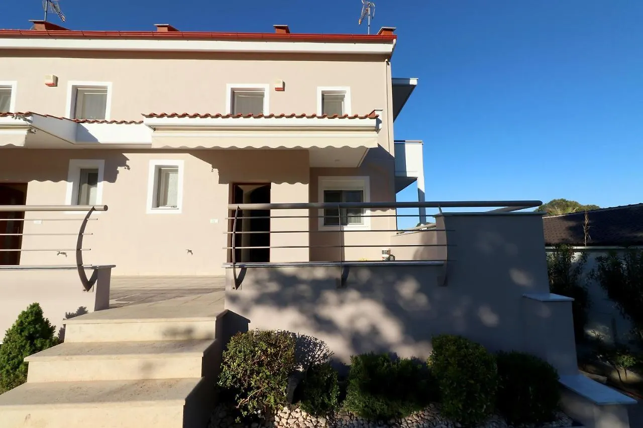 Villa Jullia & Rosa Вурвуру Греция