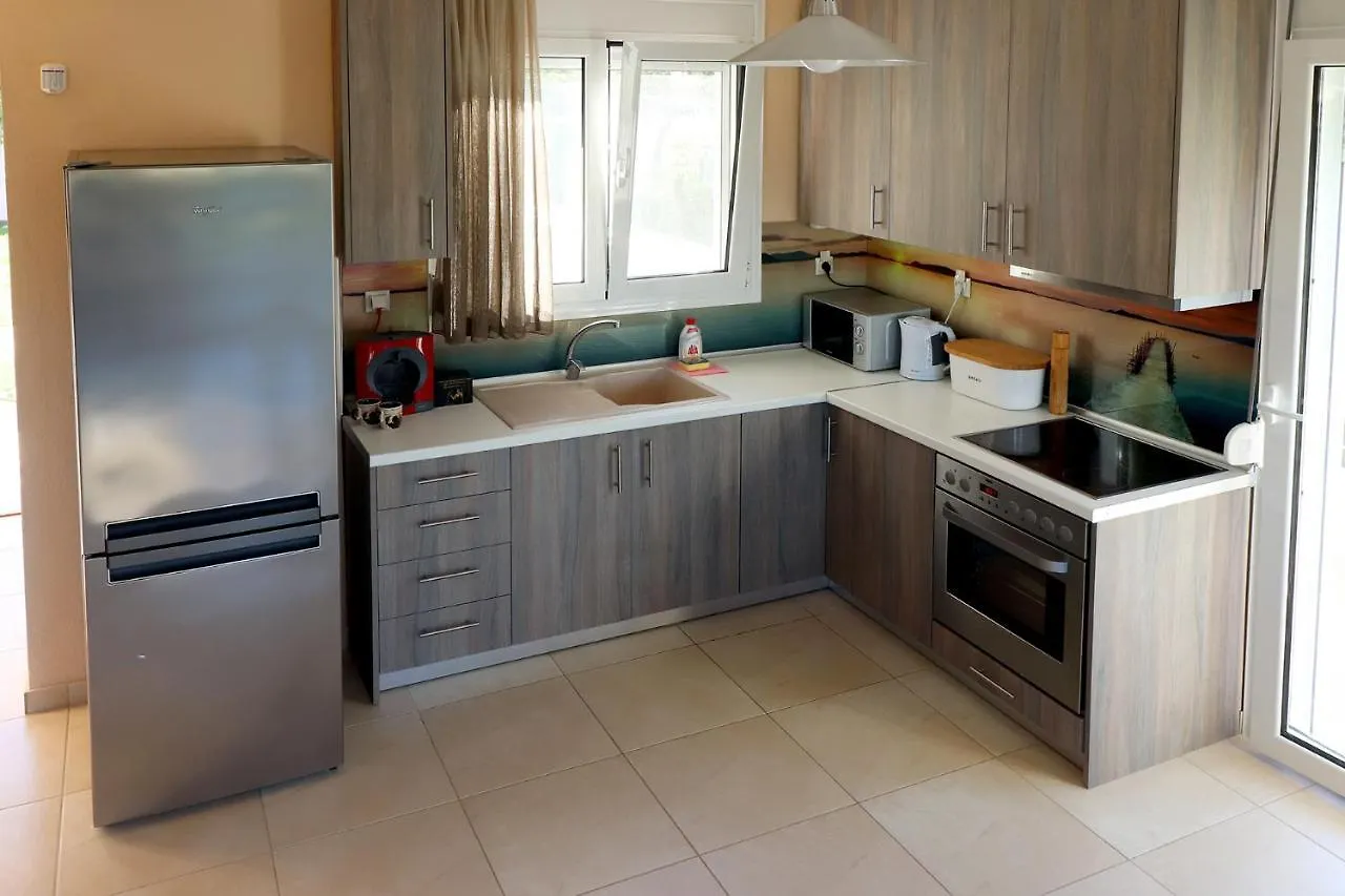 Villa Jullia & Rosa Вурвуру