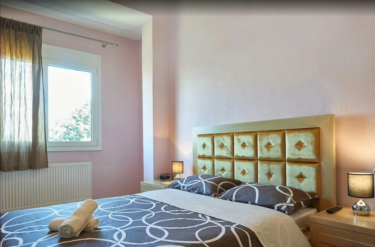 Villa Jullia & Rosa Вурвуру