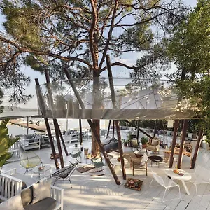 Курортный комплекс Ekies Senses Resort, A Member Of Design, Вурвуру
